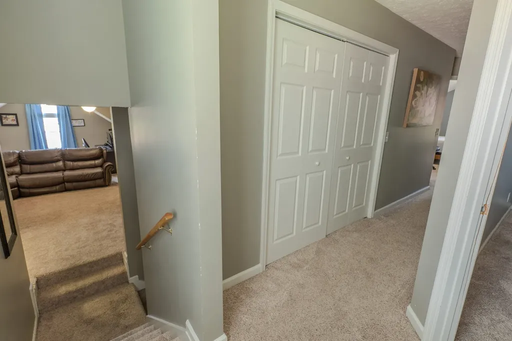 233 Lone Oak Drive White House TN 37188