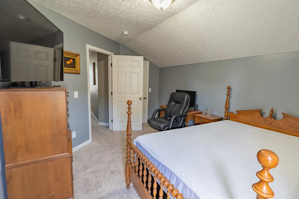 233 Lone Oak Drive White House TN 37188