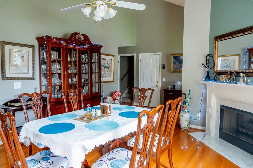 233 Lone Oak Drive White House TN 37188