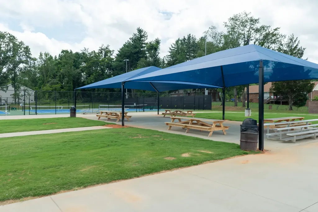 233 Lone Oak Drive White House TN 37188