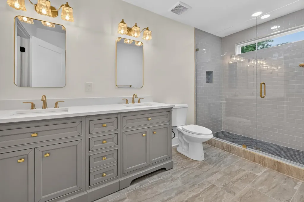 1620A Lillian Street Nashville TN 37206