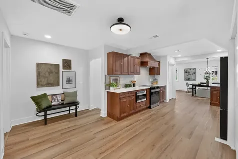 1620A Lillian Street Nashville TN 37206