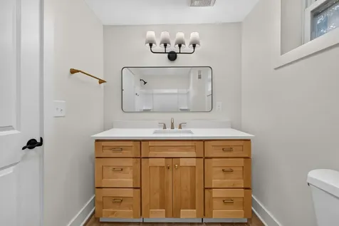 1620A Lillian Street Nashville TN 37206