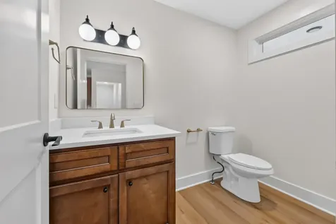 1620A Lillian Street Nashville TN 37206