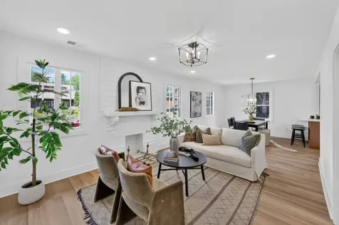 1620A Lillian Street Nashville TN 37206