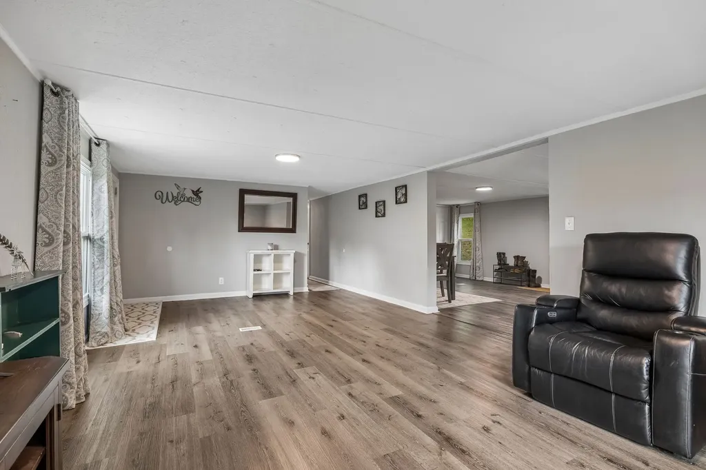 119 Dyer Branch Road Gordonsville TN 38563