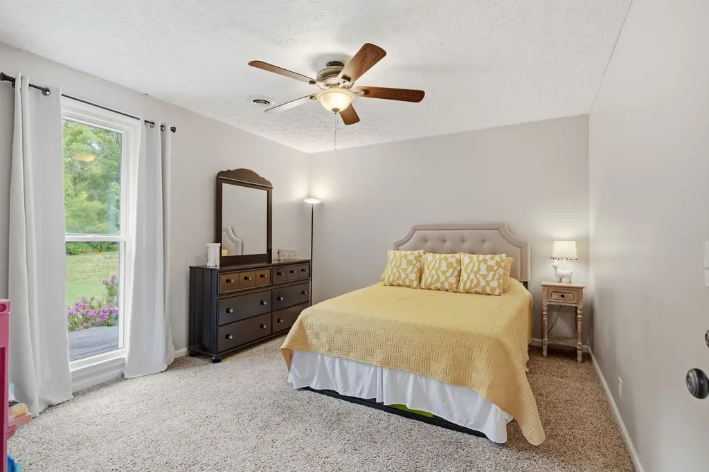 1829 Fox Chase Drive Goodlettsville TN 37072