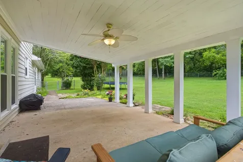 1829 Fox Chase Drive Goodlettsville TN 37072