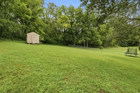1829 Fox Chase Drive Goodlettsville TN 37072