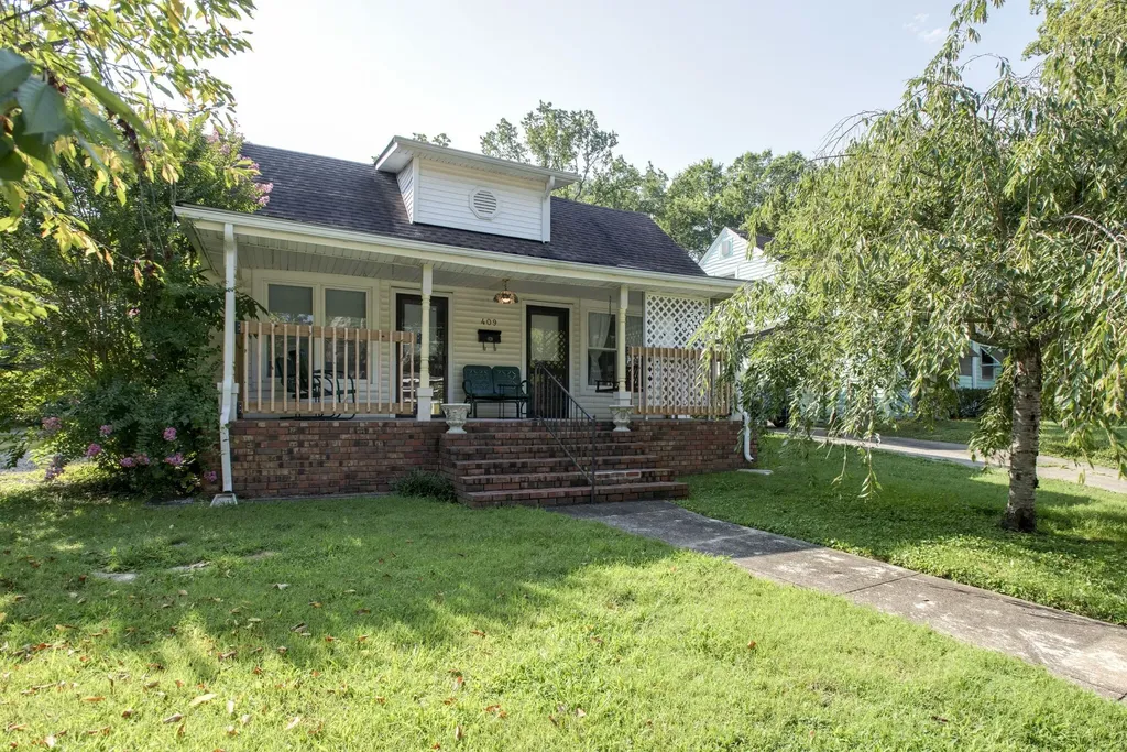409 S 11th Street Clarksville TN 37040