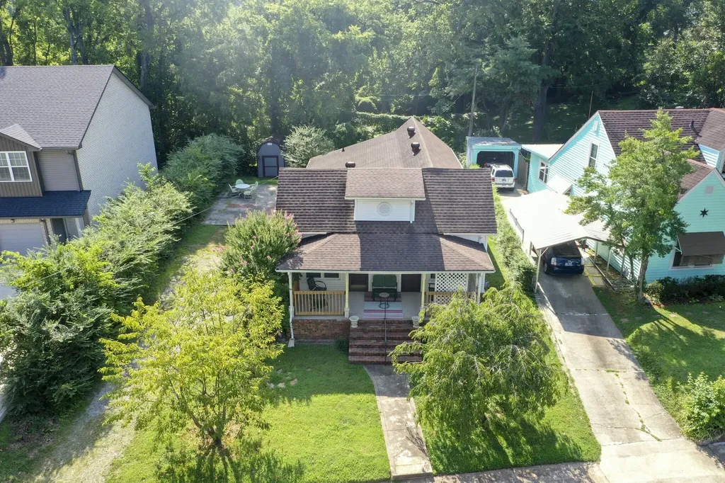 409 S 11th Street Clarksville TN 37040