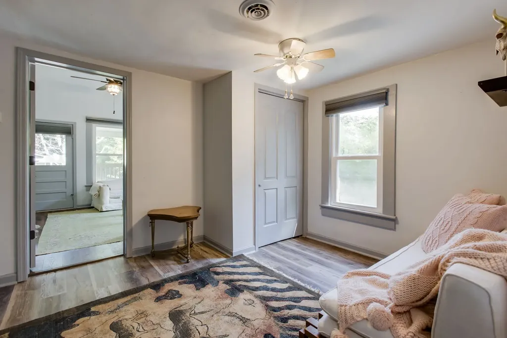 409 S 11th Street Clarksville TN 37040