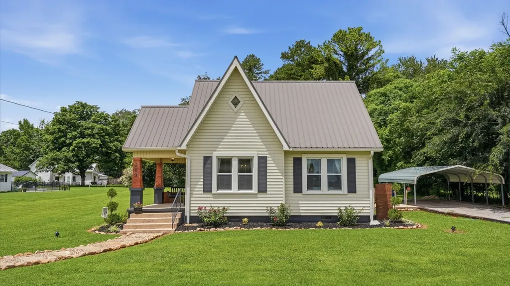 303 Gore Street Huntland TN 37345