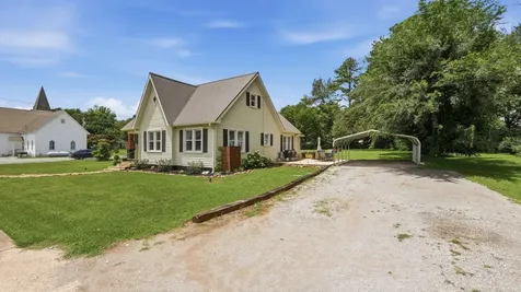 303 Gore Street Huntland TN 37345