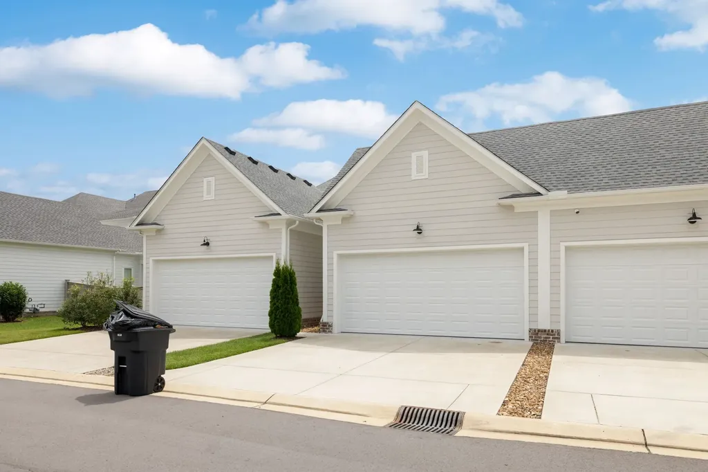 3198 Long Branch Circle Franklin TN 37064