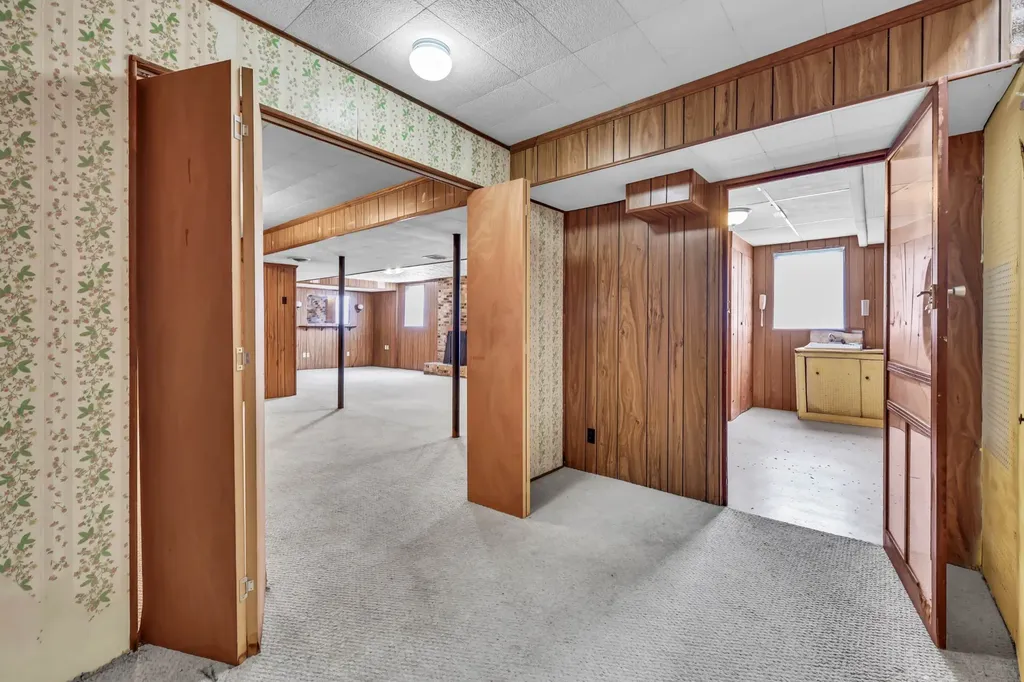106 Crestmore Drive Clarksville TN 37040