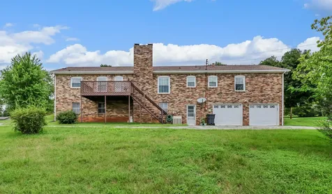 106 Crestmore Drive Clarksville TN 37040