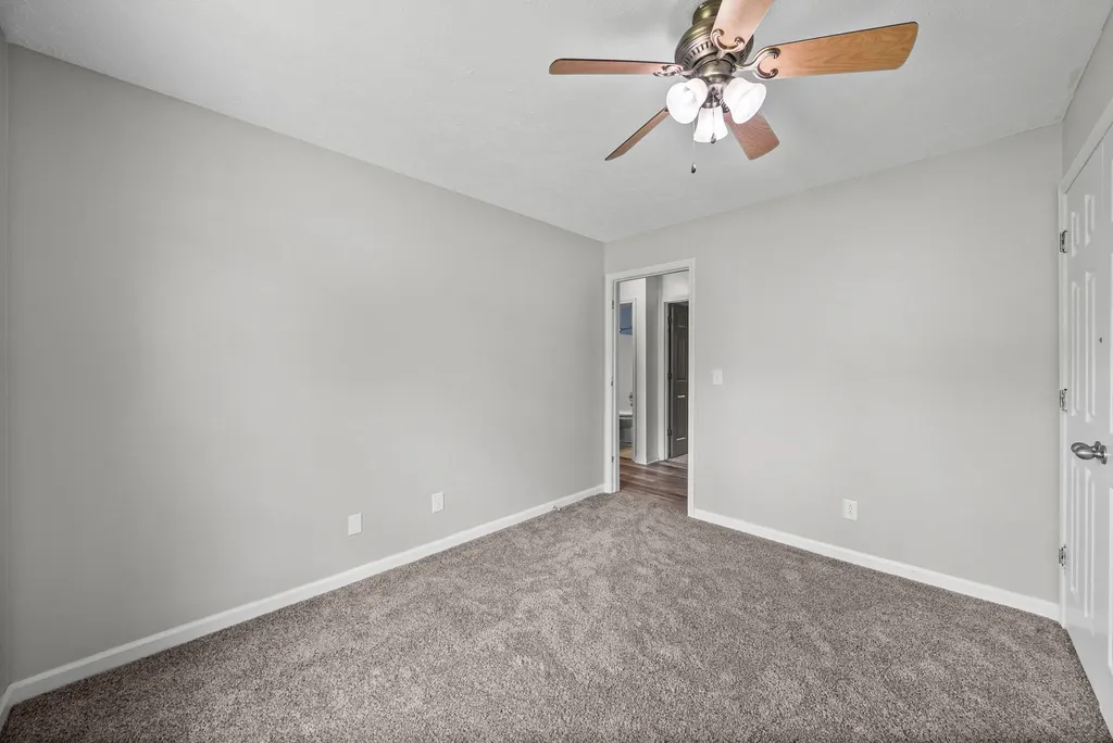 2607 Cummings Circle Clarksville TN 37042