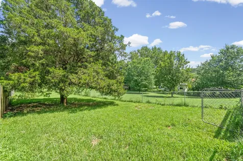 2607 Cummings Circle Clarksville TN 37042