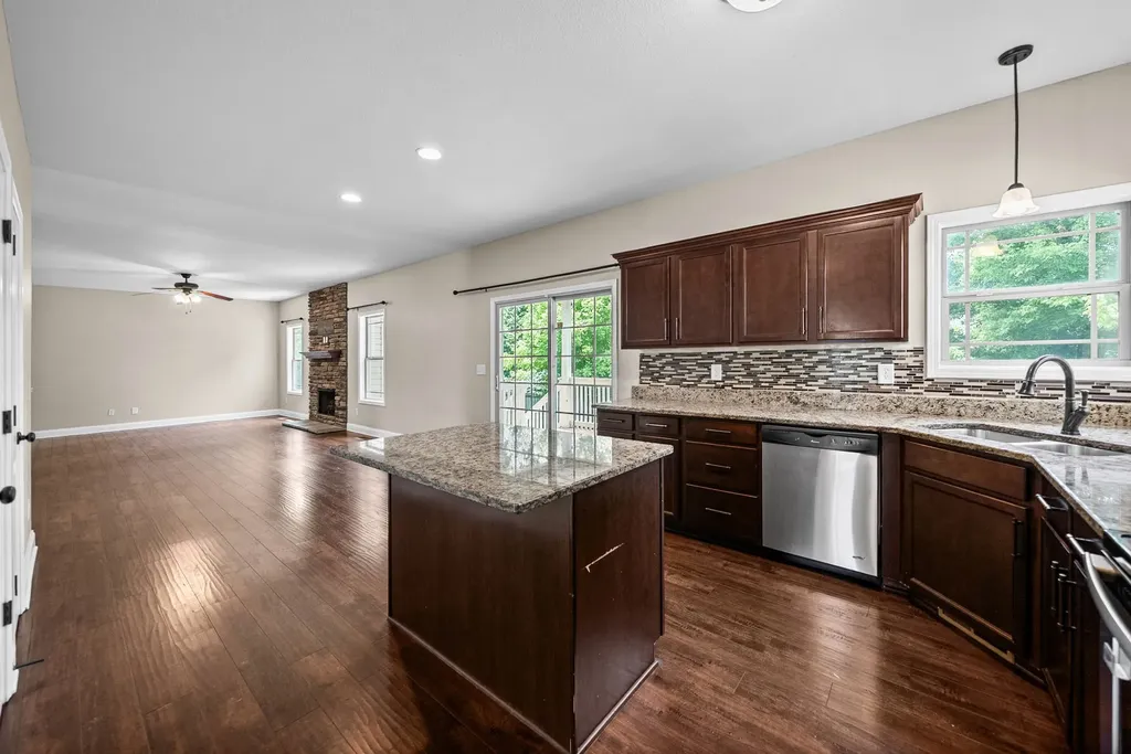 1272 Brigade Drive Clarksville TN 37043