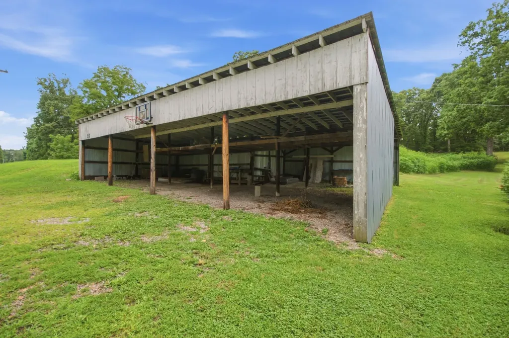 3005 Fairview Boulevard Fairview TN 37062