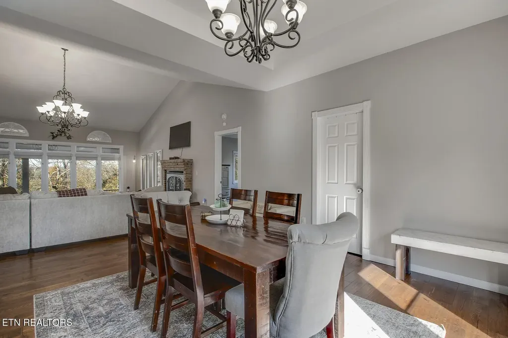417 River Road Loudon TN 37774