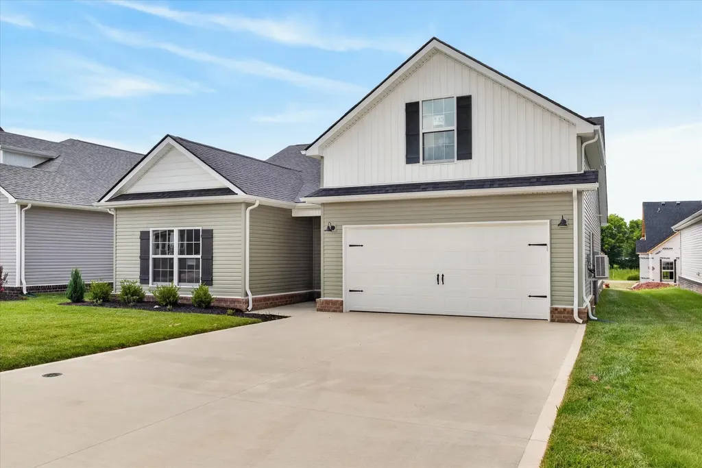2692 Brewster Drive Clarksville TN 37042