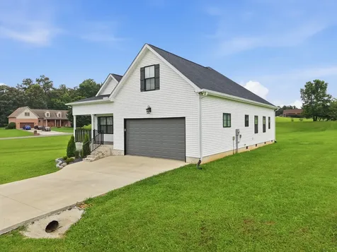 35 Monica Street Mcminnville TN 37110
