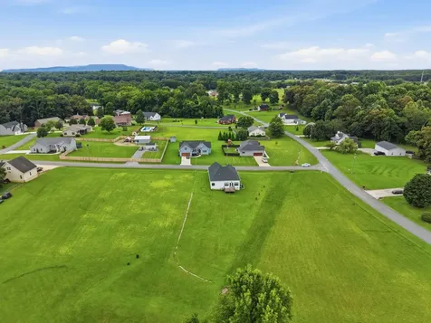 35 Monica Street Mcminnville TN 37110