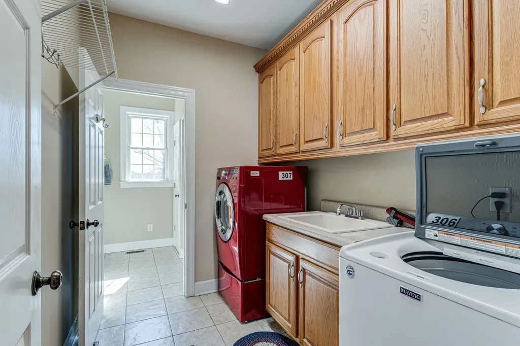 420 Shangri Lane Woodbury TN 37190