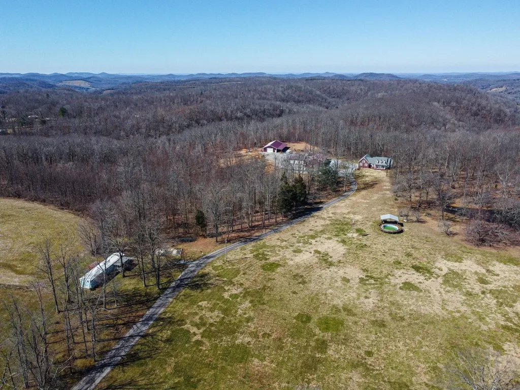 420 Shangri Lane Woodbury TN 37190