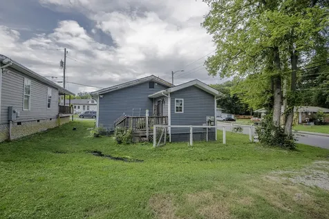 2112 E 18th Street Chattanooga TN 37404