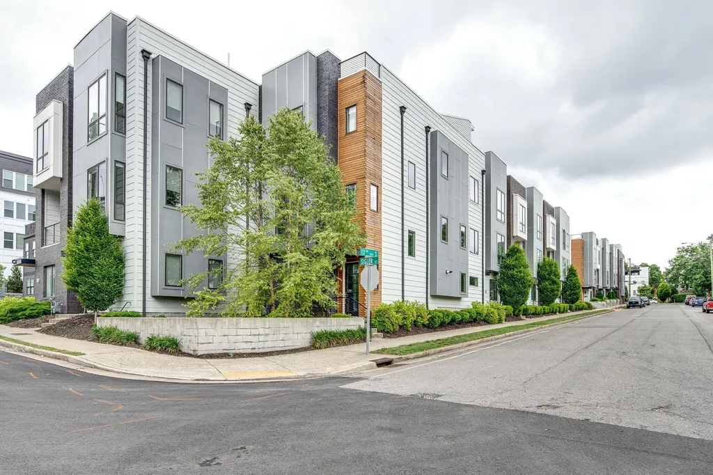 800 13th Ave, S Nashville TN 37203