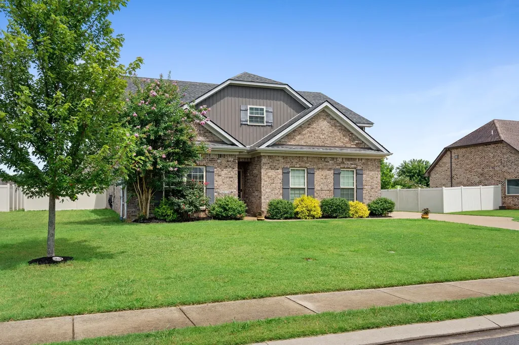 3019 Firerock Drive Murfreesboro TN 37128