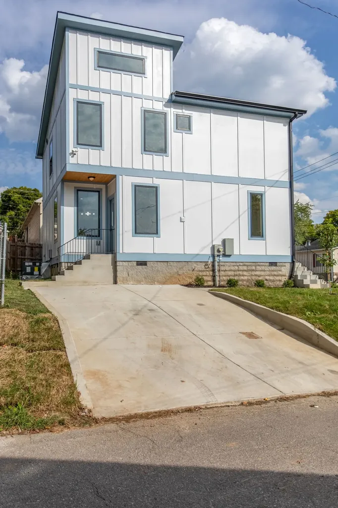 1715 Kellow Street Nashville TN 37208