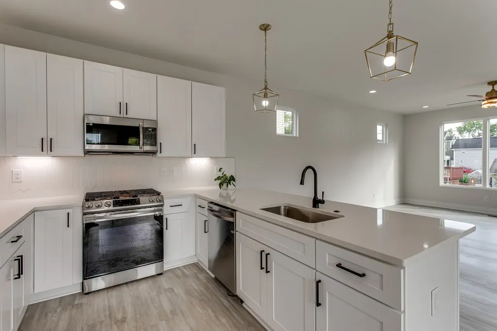 1715 Kellow Street Nashville TN 37208