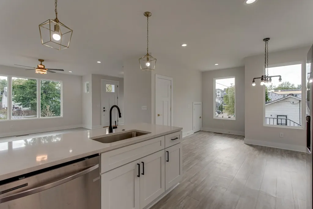 1715 Kellow Street Nashville TN 37208