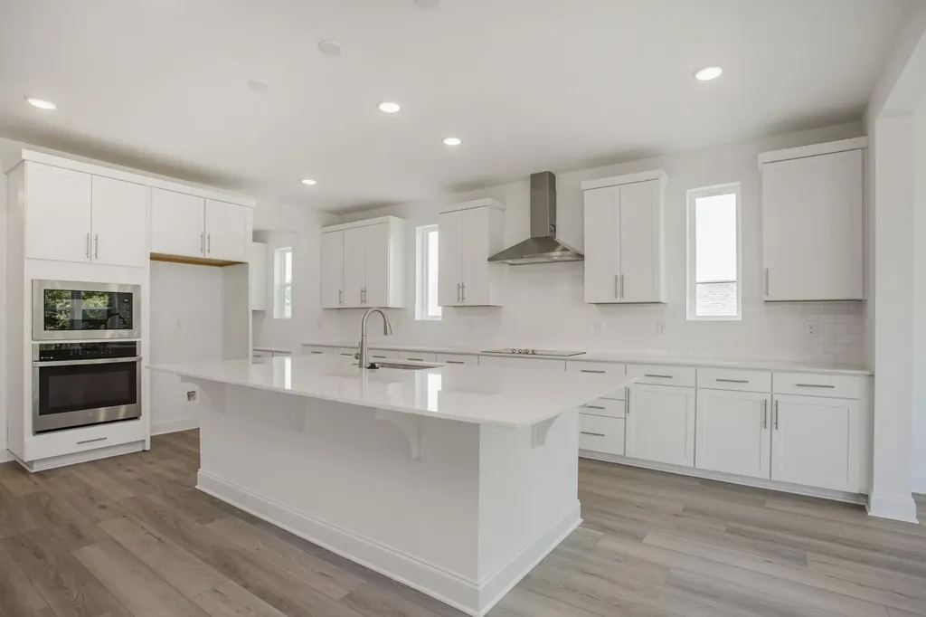 1554 Oak Springs Drive Columbia TN 38401