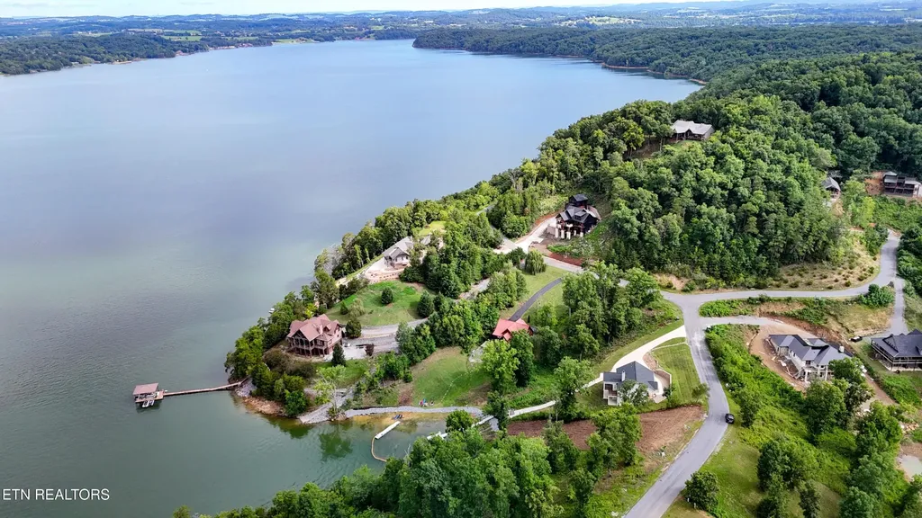 57 Stone Harbor Drive Dandridge TN 37725