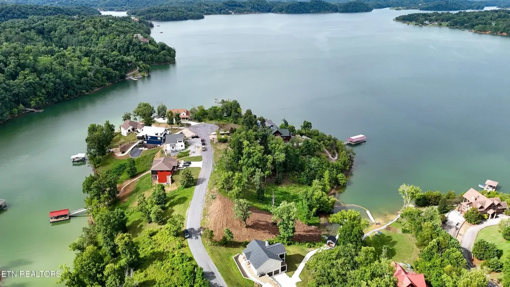 57 Stone Harbor Drive Dandridge TN 37725