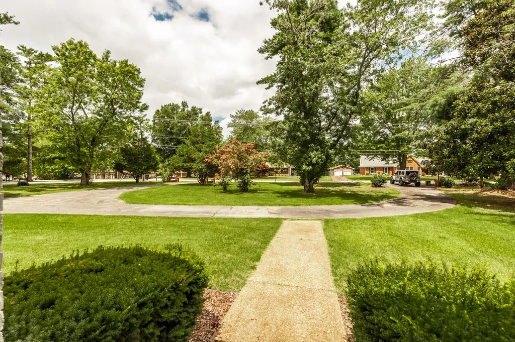 205 Bluegrass Drive Hendersonville TN 37075