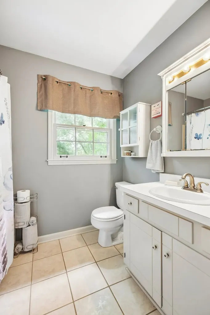 178 Meadowlake Drive Hendersonville TN 37075