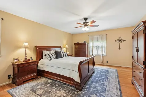 178 Meadowlake Drive Hendersonville TN 37075