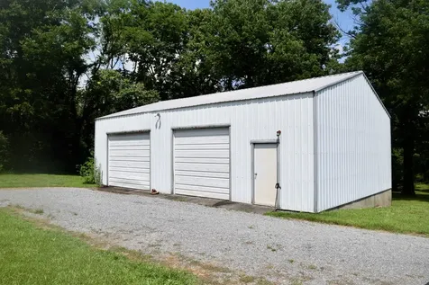 220 Joyce Circle Lafayette TN 37083