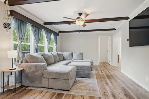 1850 Little Bartons Creek Road Cumberland Furnace TN 37051