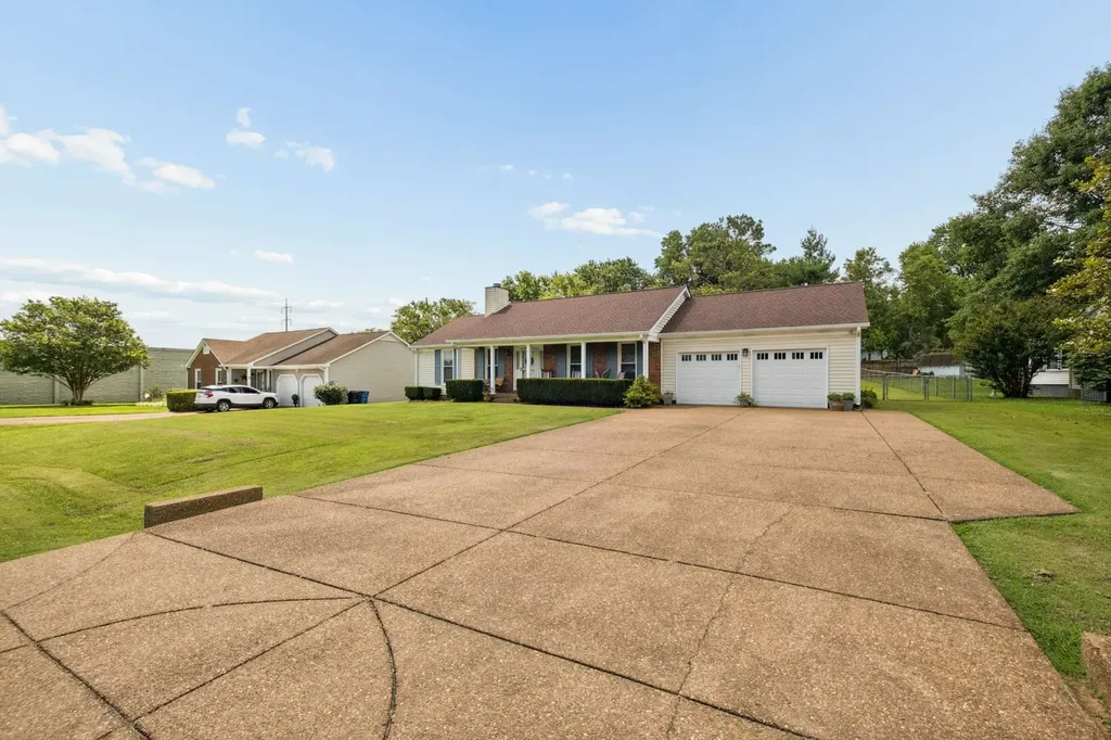 504 Riverview Drive Franklin TN 37064