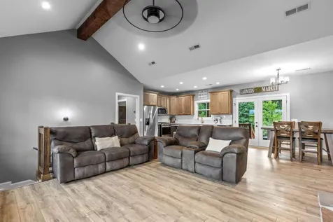 636 Raulston Falls Road Jasper TN 37347