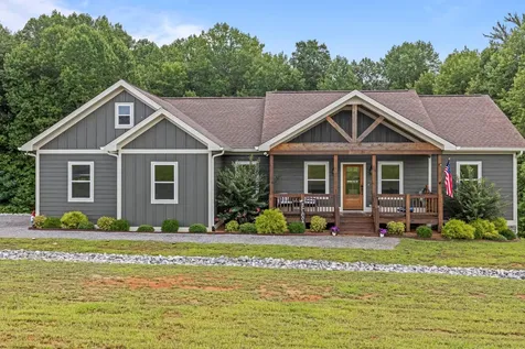 636 Raulston Falls Road Jasper TN 37347