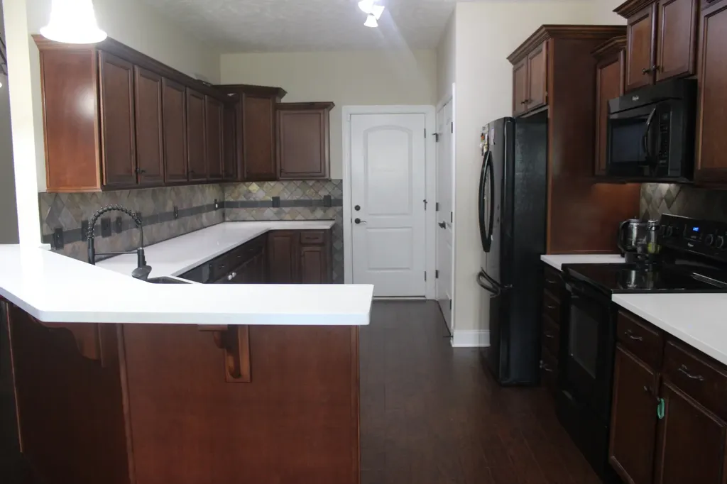 7913 Kirkfield Drive Nashville TN 37211