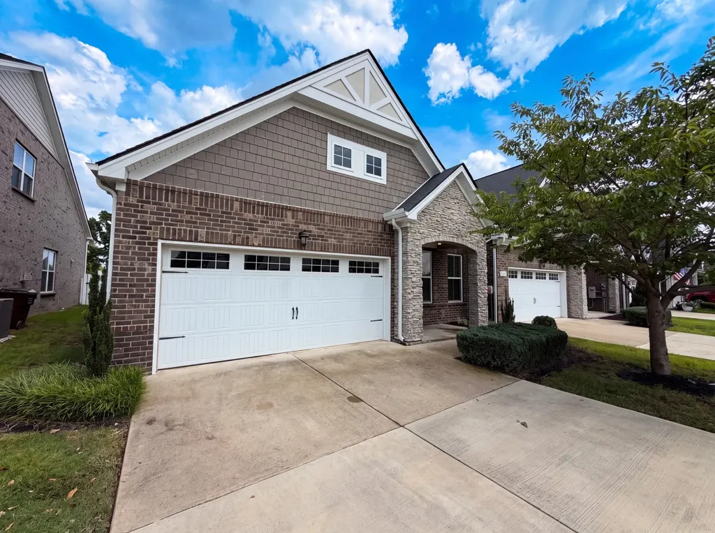 6044 Blackberry Ridge Lane Hermitage TN 37076